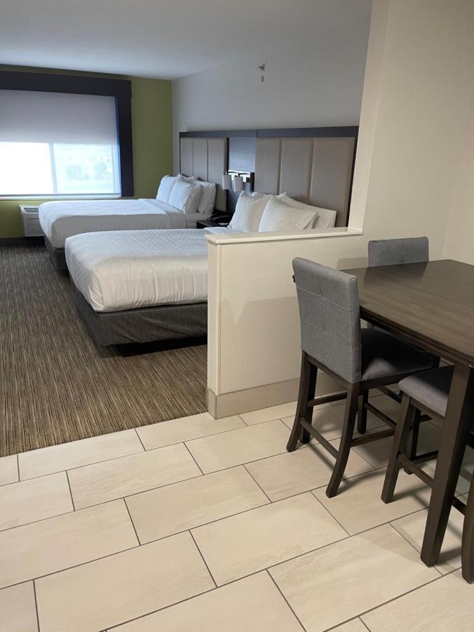 Holiday Inn Express Hotel & Suites Las Vegas By Ihg Dış mekan fotoğraf