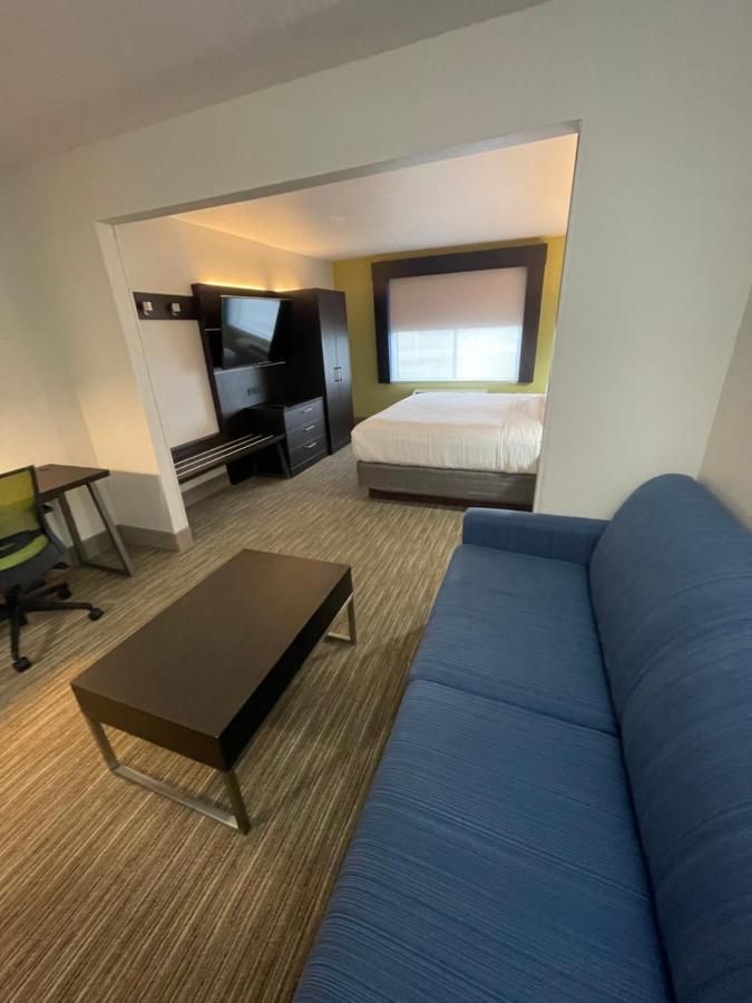 Holiday Inn Express Hotel & Suites Las Vegas By Ihg Dış mekan fotoğraf