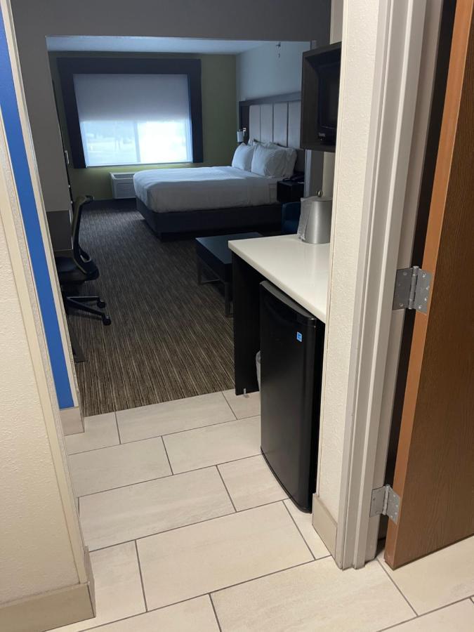 Holiday Inn Express Hotel & Suites Las Vegas By Ihg Dış mekan fotoğraf