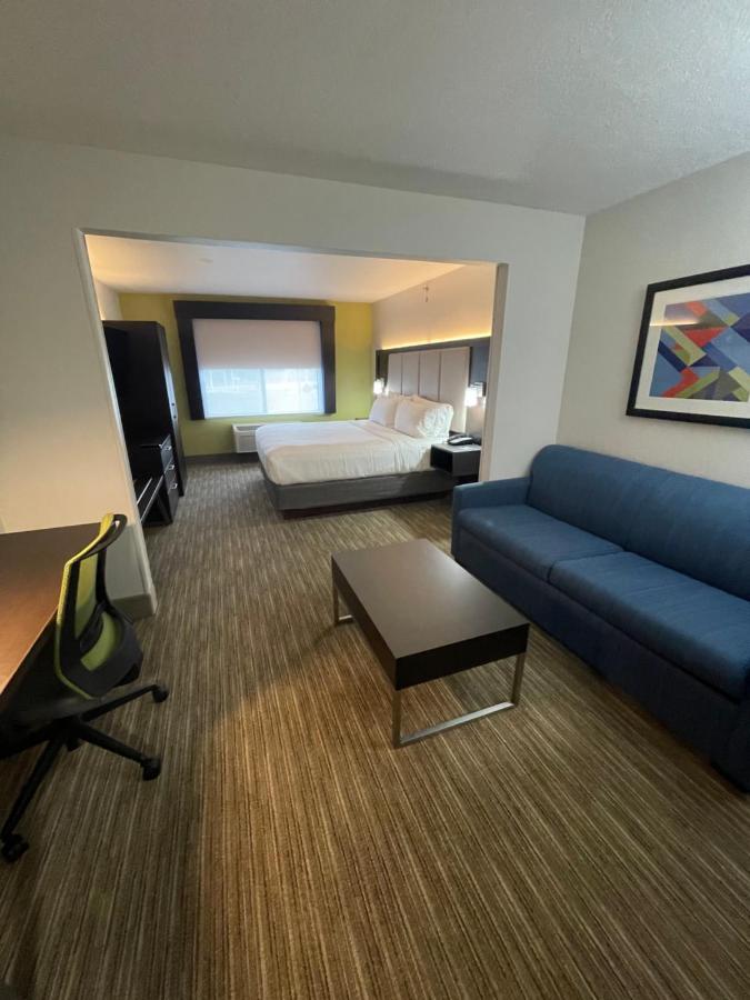 Holiday Inn Express Hotel & Suites Las Vegas By Ihg Dış mekan fotoğraf